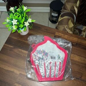 American Girl Doll Cupcake Purse Sparkle Fun Cute NWT